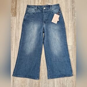 NYDJ HR Major Wide Leg Capri Jeans